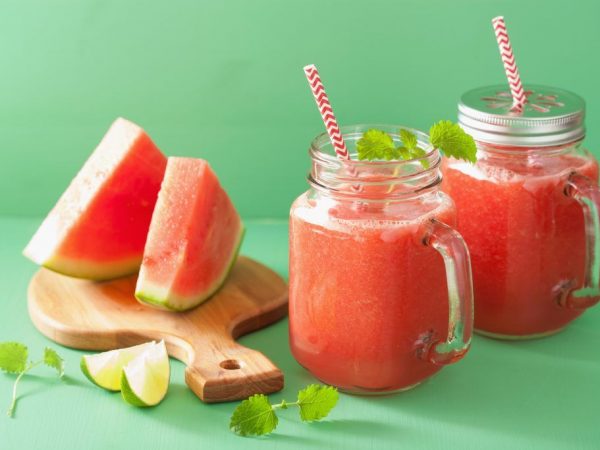 Môžu králiky jesť melónovú kôru alebo melón?
