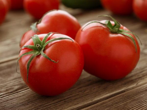 Paradajky sa najlepšie konzumujú s nerafinovanými olejmi