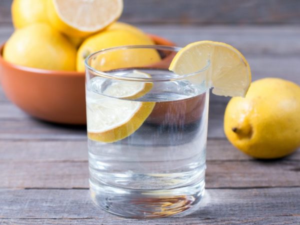 Citrónová šťava môže pomôcť zmierniť bolesti hlavy